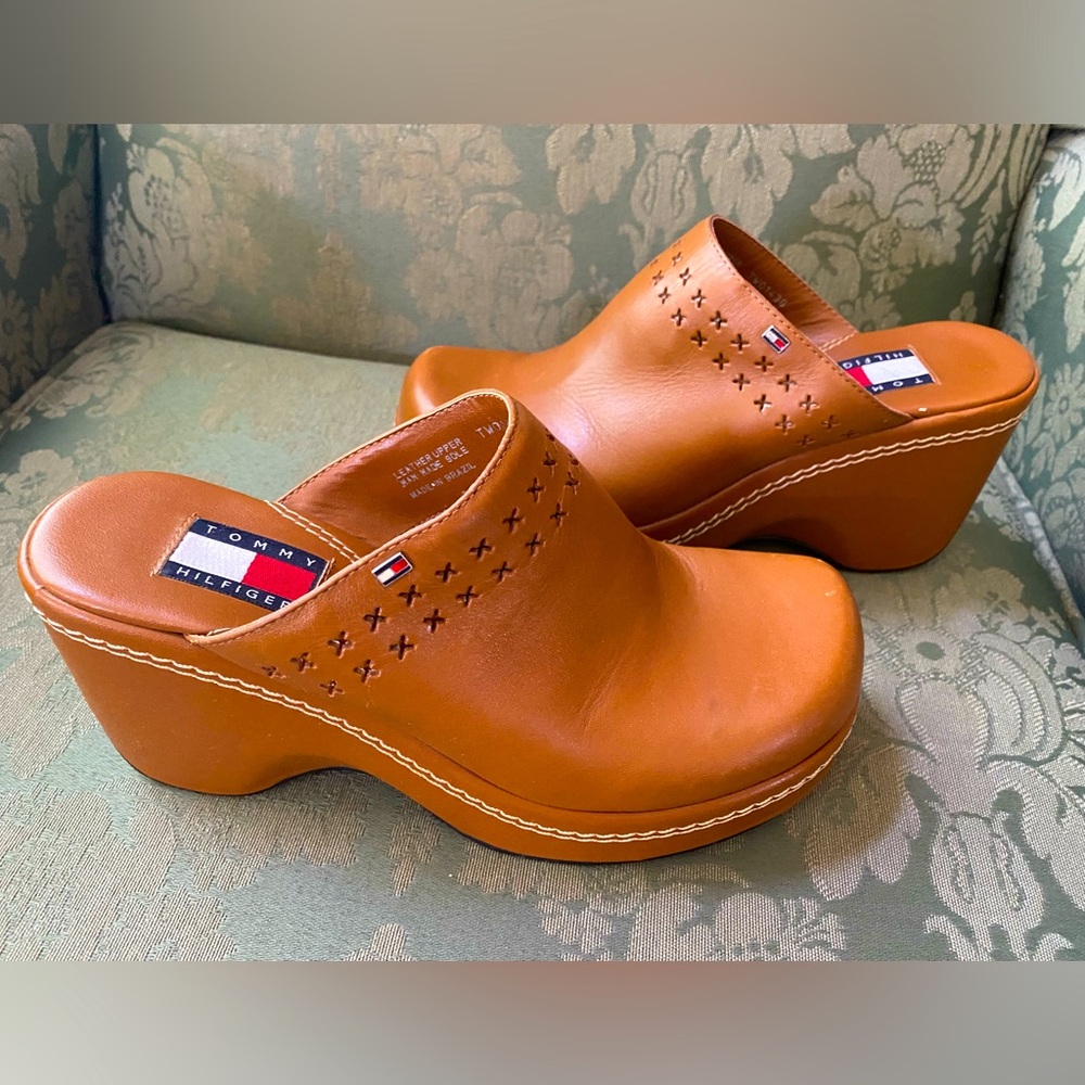 Vintage Tommy Hilfiger Leather Clogs